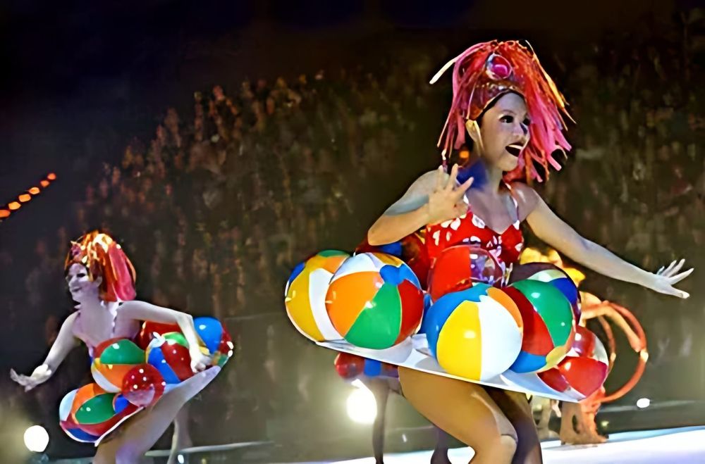 Holiday On Ice Speed: skater with beach balls. Costume design by Cynthia Nordstrom