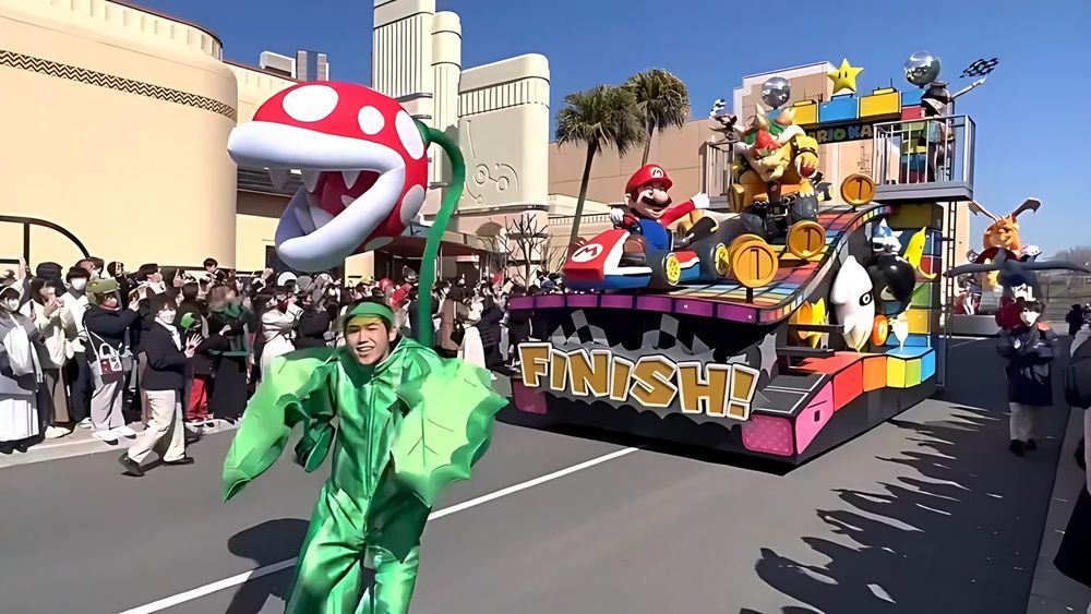 NO LIMIT! Parade, Universal Studios Japan: a Piranha Plant performer in the Mario section. Costume design by Cynthia Nordstrom