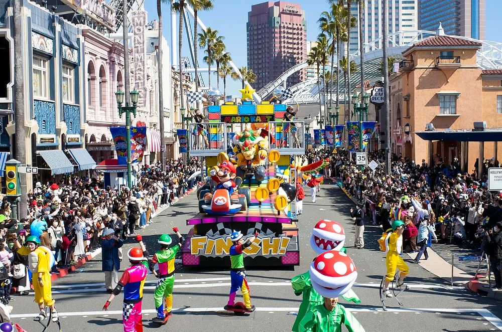 NO LIMIT! Parade at Universal Studios Japan. Costume design by Cynthia Nordstrom